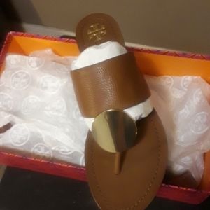 SOLD💃🏽New Tory Burch "SOLD"🎈🎈🎈